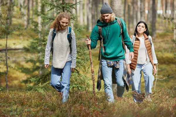Randonnée : équipez-vous pour l'aventure avec evasion randonnée